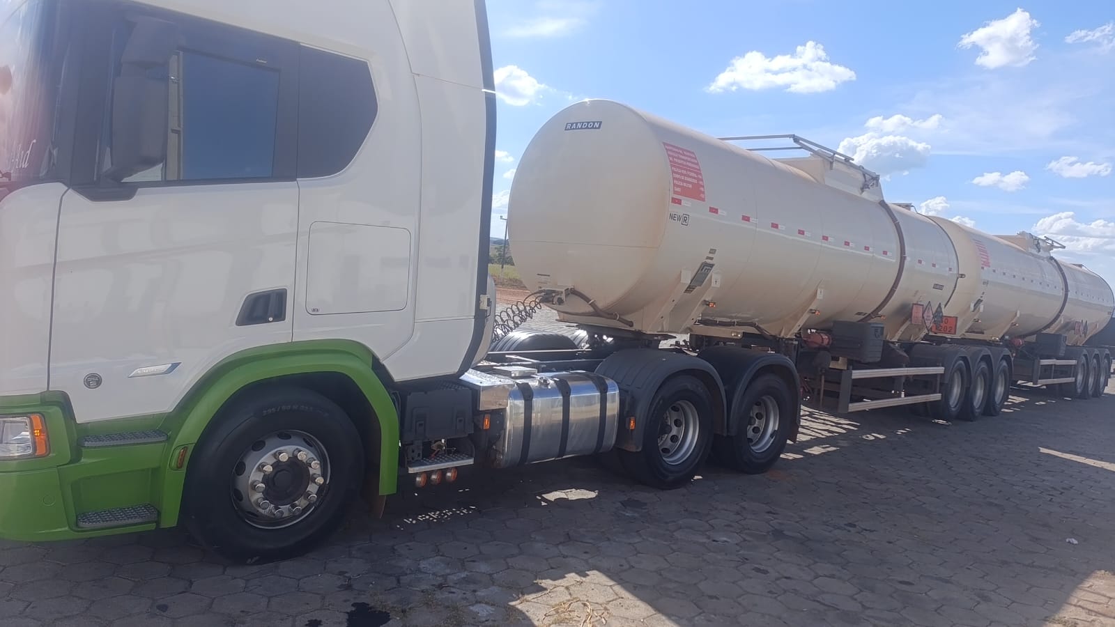 Frota da transportadora de combustíveis